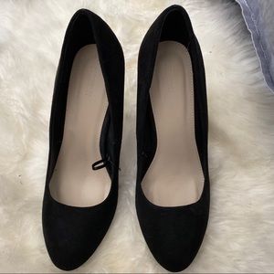 Black Suede Pumps